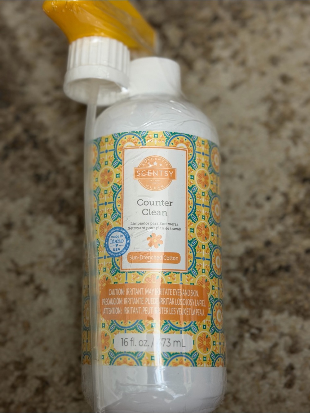 Scentsy Counter Clean Spray - Sun-Drenched Cotton -